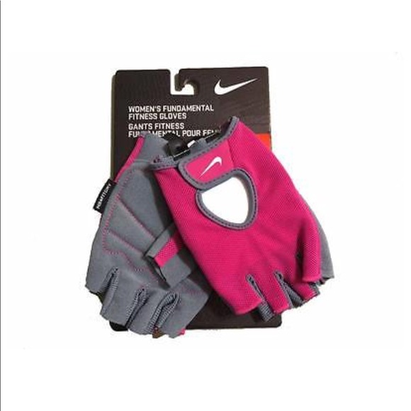 nike womens workout gloves